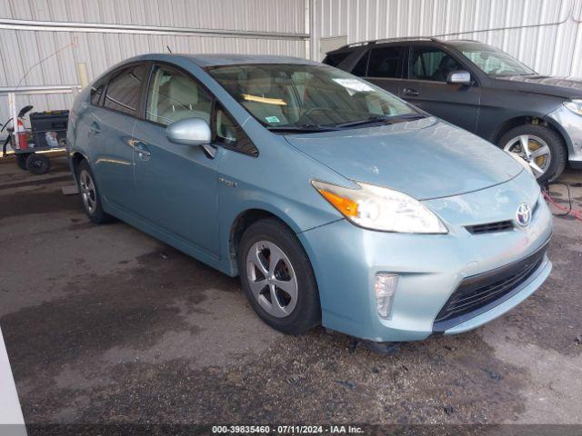  Salvage Toyota Prius