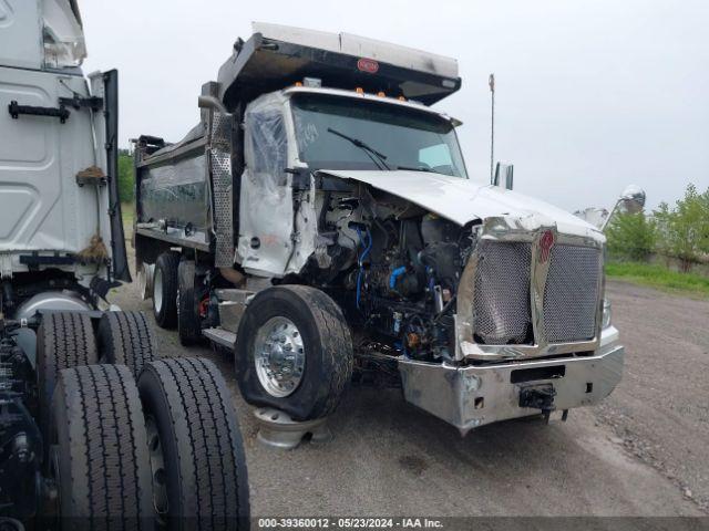  Salvage Kenworth T880