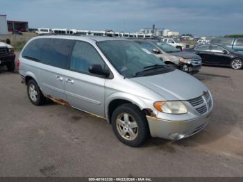  Salvage Dodge Grand Caravan