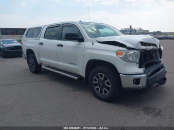  Salvage Toyota Tundra