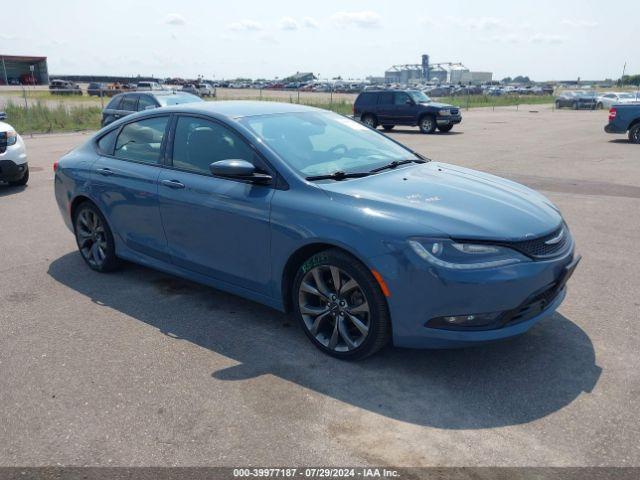  Salvage Chrysler 200