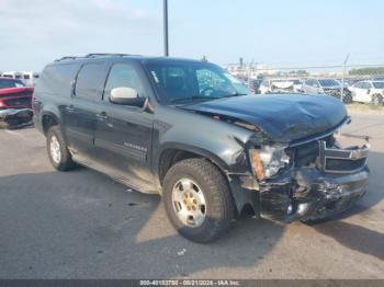  Salvage Chevrolet Suburban 1500