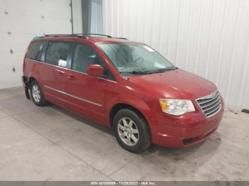  Salvage Chrysler Town & Country