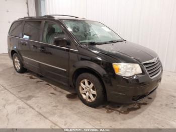  Salvage Chrysler Town & Country