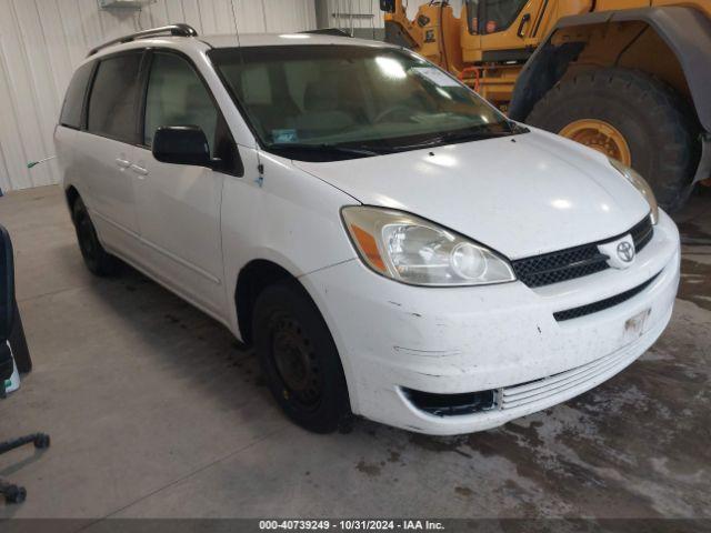  Salvage Toyota Sienna