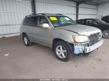  Salvage Toyota Highlander