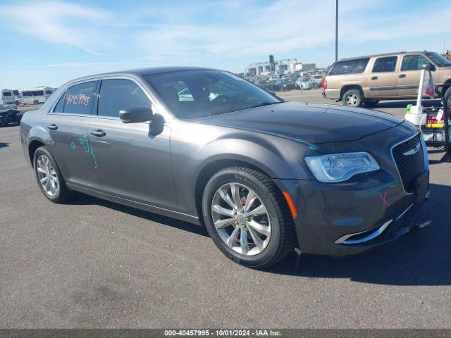  Salvage Chrysler 300