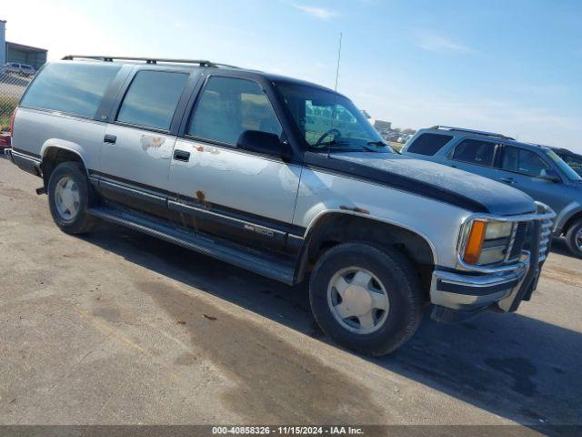  Salvage GMC Suburban