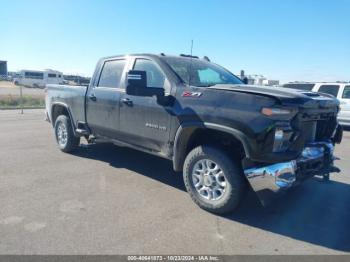  Salvage Chevrolet Silverado 2500