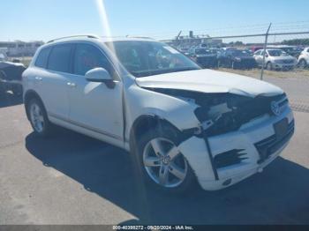  Salvage Volkswagen Touareg