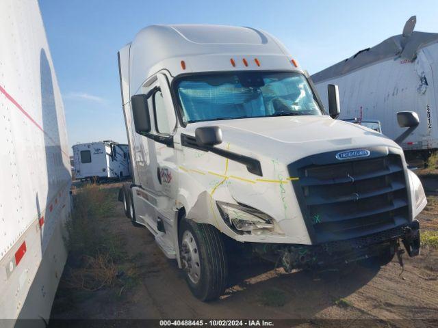  Salvage Freightliner New Cascadia 126