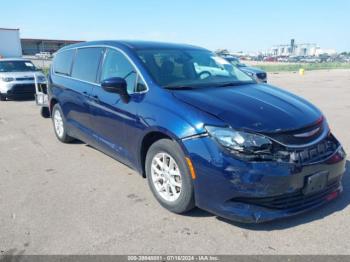  Salvage Chrysler Pacifica