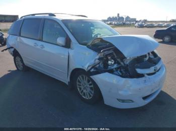  Salvage Toyota Sienna