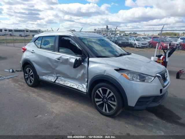  Salvage Nissan Kicks