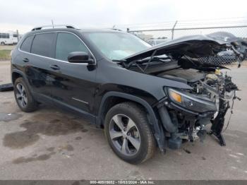  Salvage Jeep Cherokee