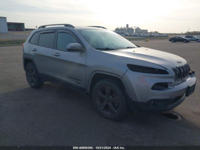  Salvage Jeep Cherokee