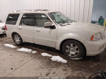  Salvage Lincoln Navigator