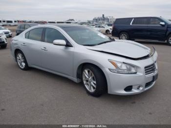  Salvage Nissan Maxima