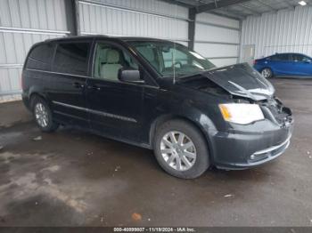  Salvage Chrysler Town & Country