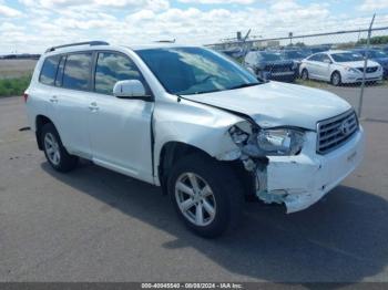  Salvage Toyota Highlander