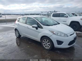  Salvage Ford Fiesta