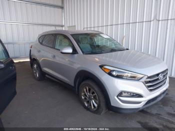  Salvage Hyundai TUCSON