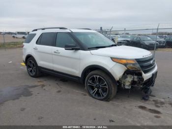  Salvage Ford Explorer