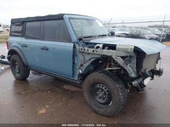  Salvage Ford Bronco