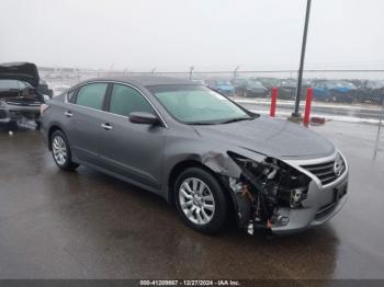  Salvage Nissan Altima