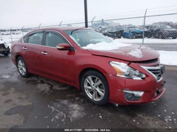  Salvage Nissan Altima