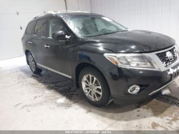  Salvage Nissan Pathfinder