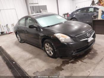  Salvage Nissan Altima