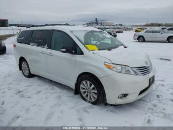  Salvage Toyota Sienna