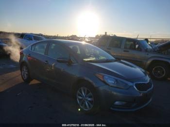  Salvage Kia Forte