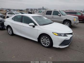  Salvage Toyota Camry