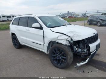  Salvage Jeep Grand Cherokee