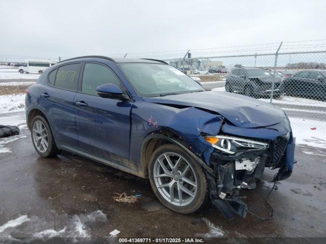  Salvage Alfa Romeo Stelvio