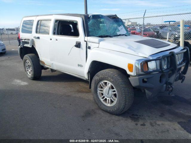  Salvage HUMMER H3 Suv