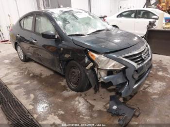  Salvage Nissan Versa