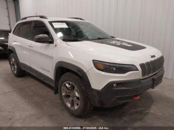  Salvage Jeep Cherokee