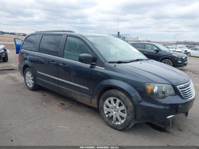  Salvage Chrysler Town & Country