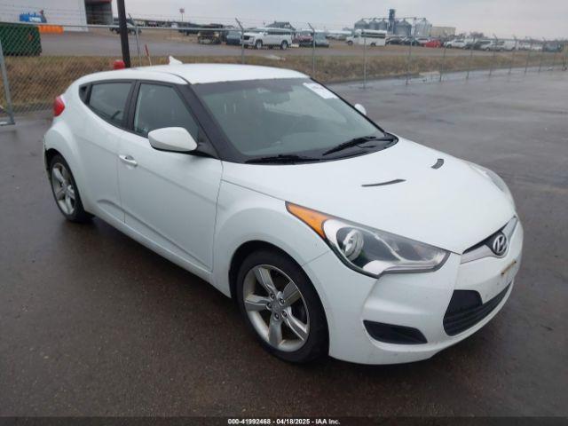  Salvage Hyundai VELOSTER