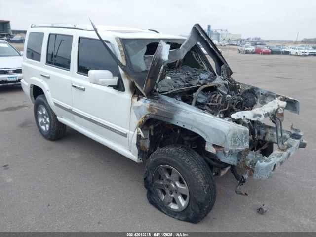  Salvage Jeep Commander