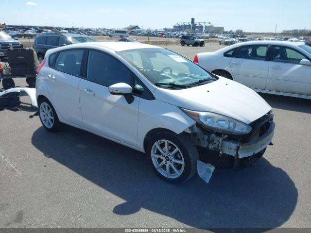  Salvage Ford Fiesta