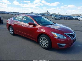  Salvage Nissan Altima