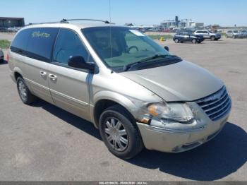  Salvage Chrysler Town & Country