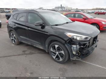  Salvage Hyundai TUCSON