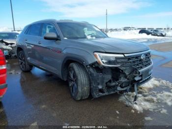  Salvage Volkswagen Atlas