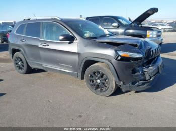  Salvage Jeep Cherokee