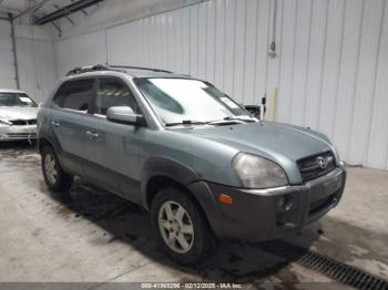  Salvage Hyundai TUCSON